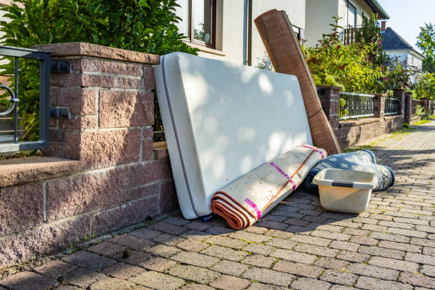 Best Junk Hauling Services  in Marengo, IL